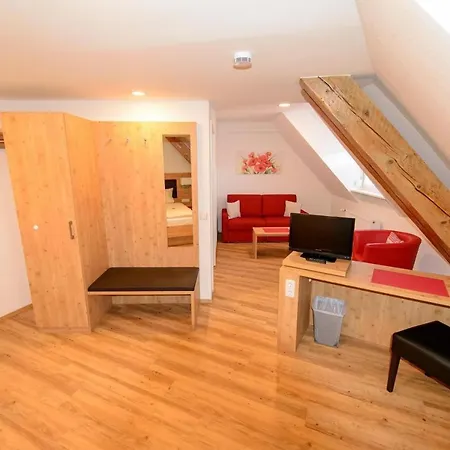 Zum Rebstock 酒店 3*