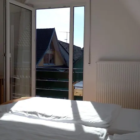 Hotel Zum Rebstock 3*