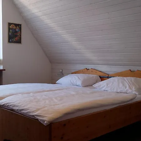 Szálloda Zum Rebstock 3*