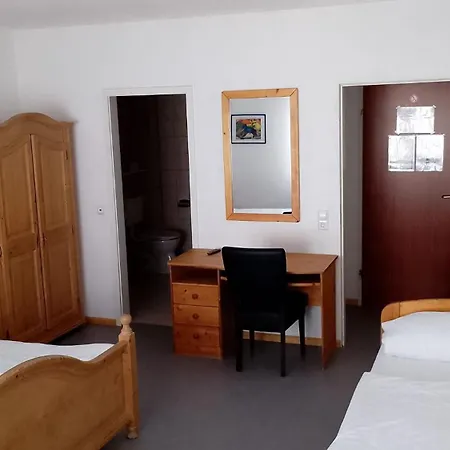 Szálloda Zum Rebstock 3*