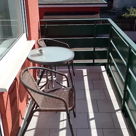 Zum Rebstock Szálloda