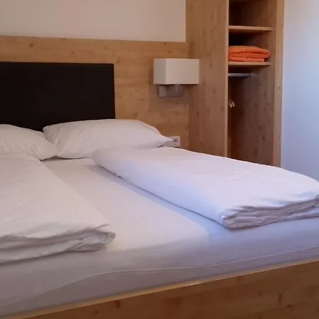 Zum Rebstock Hotel